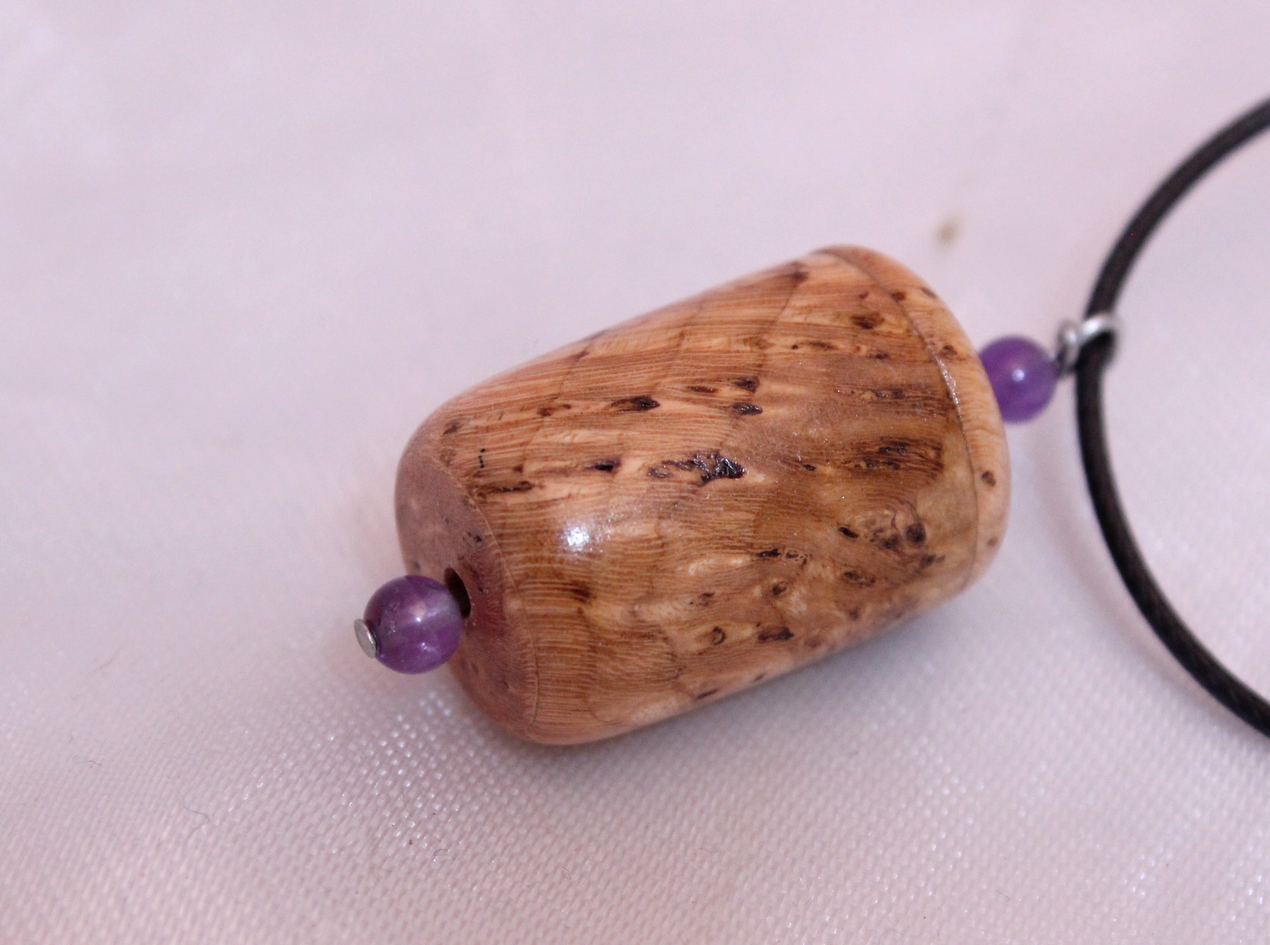 Wooden Pendant Mani Wheel Cherry Burl - Image 2